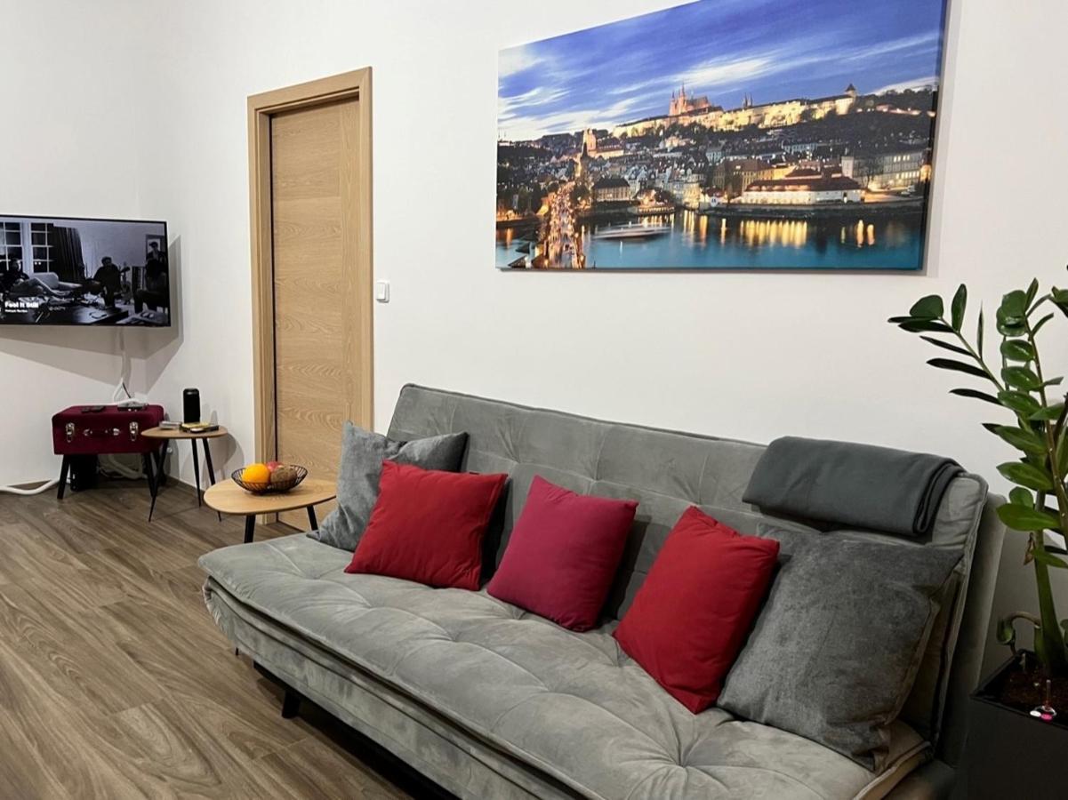 Prague's Hidden Pearl Apartamento Praga