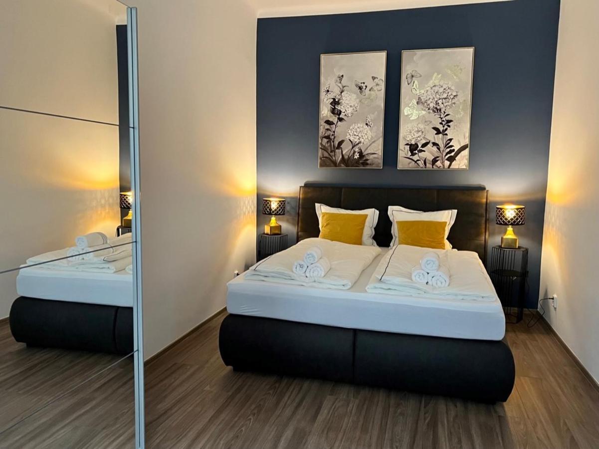 Prague's Hidden Pearl Apartamento *